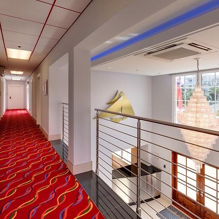 Inverurie Executive Suites Mount Pleasant Bagian luar foto